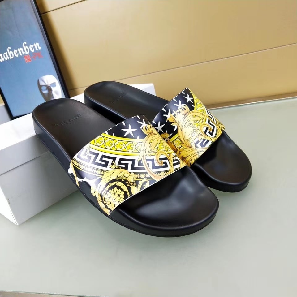Unisex Versace Palm Slippers | Cart Rollers