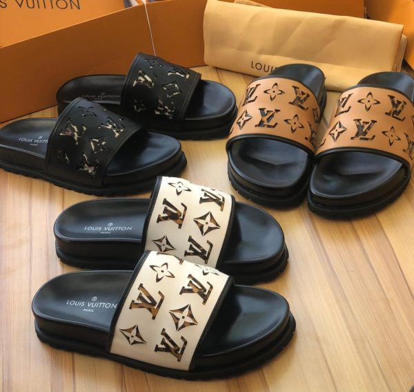 Quality Louis Vuitton Designers Men's Brown Leather Slippers. in Lagos  Island (Eko) - Shoes, Ismowhale Nigeria Enterprises