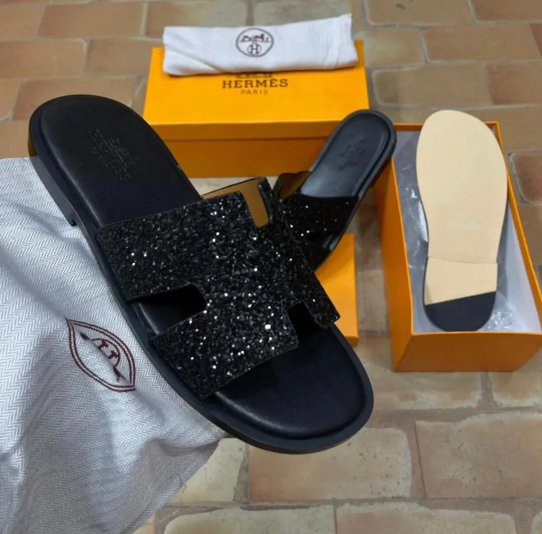 Black 2025 palm slippers