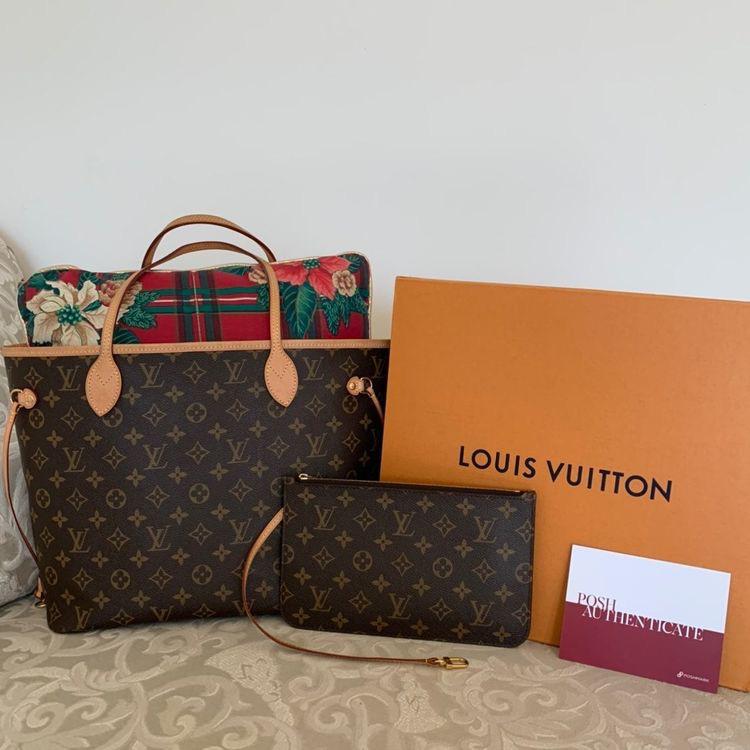 LV MEDIUM SIZED LADIES HAND BAG  CartRollers ﻿Online Marketplace Shopping  Store In Lagos Nigeria