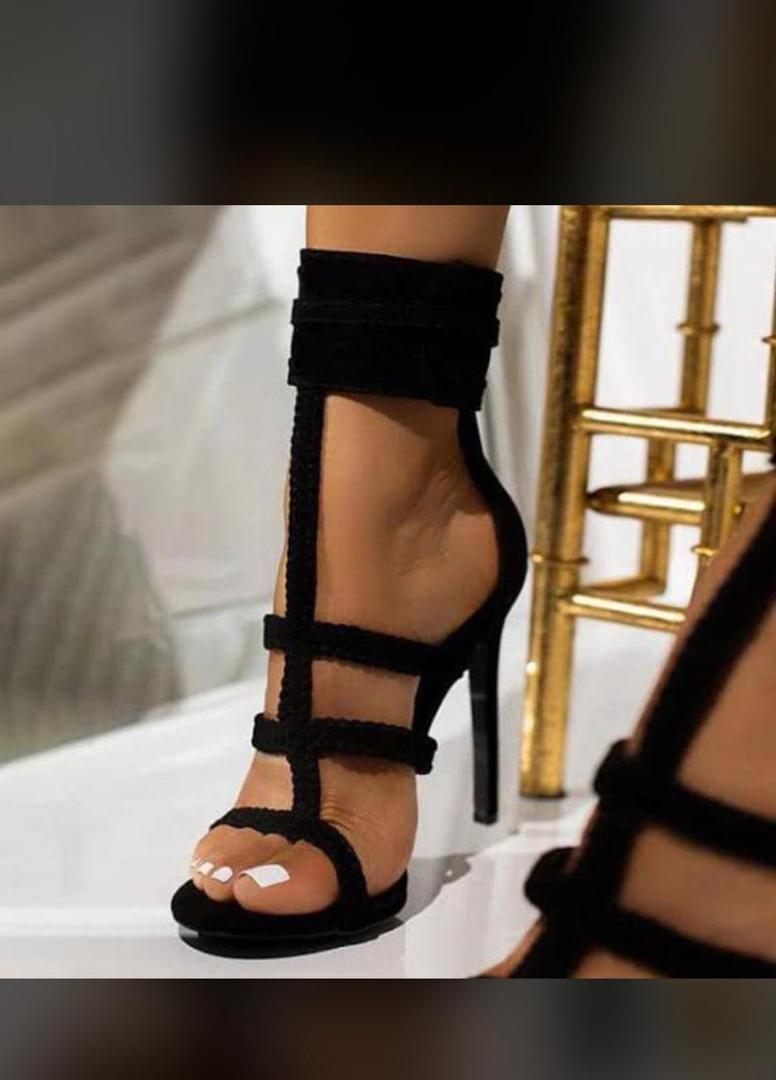 Mauri Men's Designer Shoes Classic Black & White Ostrich Sandals 3471 –  AmbrogioShoes
